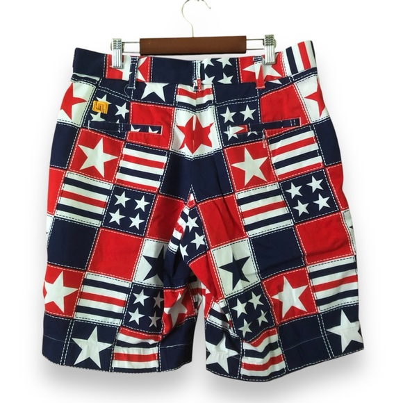 Loudmouth Golf Men's Red White and Blue Stars and Stripes Shorts Size 32 - Picture 2 of 6